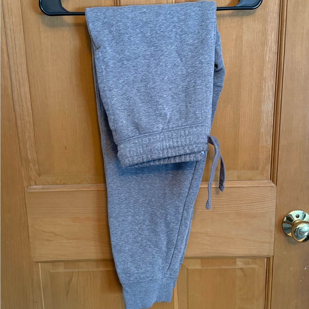 Old Navy Heather Gray Men's Jogger Sweatpants